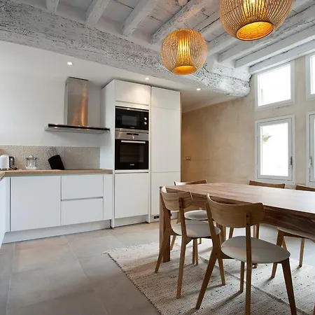 Truchet Penthouse